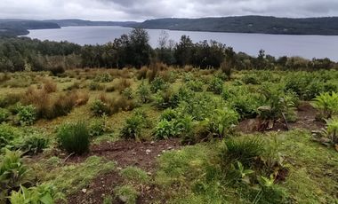 Parcela  con borde Lago Natri de 2,52 há. Sector Miraflores, Chonchi, Chiloé