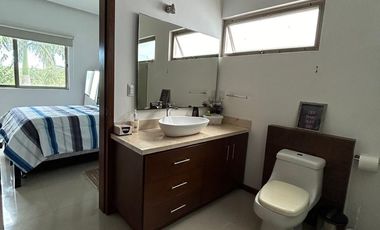 LAGOS DEL SOL HERMOSA CASA AMUEBLADA EN VENTA.