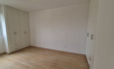 VENTA DPTO 3 HAB, 76 m2, COCHERA,Av Canada, La Victoria