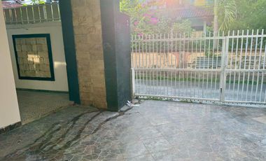 For Sale 2 Storey House like new COMFORTABLE AND QUIET LOCATION. near Jalan Gunung Lempuyang and Gunung Rinjani Monang Maning West Denpasar