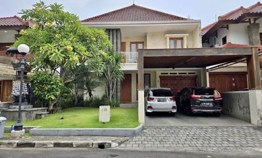 For Sale Luxurious Well-Maintained Fully Furnished House “Vinoti Living” in Elite Housing Denpasar Teras Ayung Housing East Denpasar