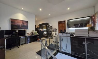 For Sale Luxurious Well-Maintained Fully Furnished House “Vinoti Living” in Elite Housing Denpasar Teras Ayung Housing East Denpasar