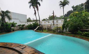 Dijual Rumah Siap huni di Pondok Indah Sekolah Kencana Ada Pool