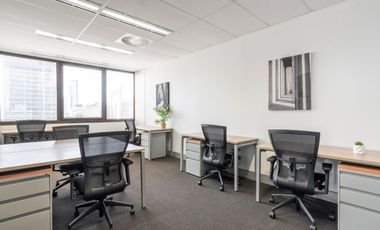 Meet, work or collaborate in our professional Regus First Global Technopark business centre