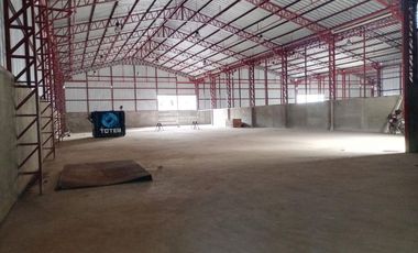 Se vende bodega en km 7 vía a Daule