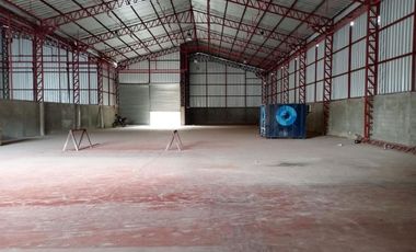 Se vende bodega en km 7 vía a Daule