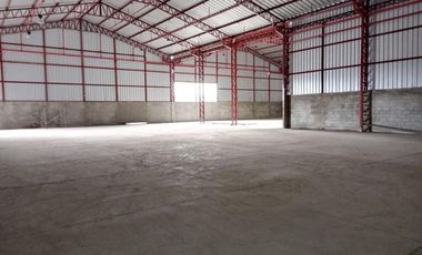 Se vende bodega en km 7 vía a Daule