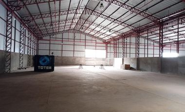 Se vende bodega en km 7 vía a Daule