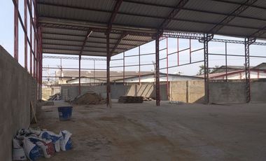 Se vende bodega en km 7 vía a Daule