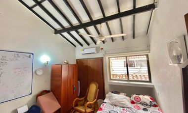 VENDO CASA EN MANGA - 200 MTS2 CONSTRUIDOS