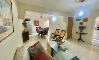VENDO CASA EN MANGA - 200 MTS2 CONSTRUIDOS