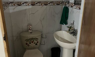 VENDO CASA EN MANGA - 200 MTS2 CONSTRUIDOS