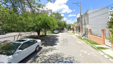 Casa De Recuperación Bancaria En Av. Del Maestro, Las Flores, Victoria Tamaulipas. ¡no Créditos!