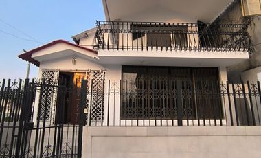 Vendo Casa Esquinera  Cdla. Alborada 6 Etapa