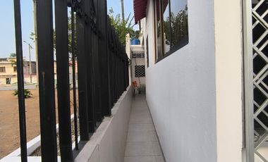 Vendo Casa Esquinera  Cdla. Alborada 6 Etapa
