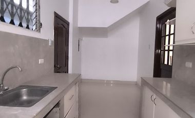 Vendo Casa Esquinera  Cdla. Alborada 6 Etapa
