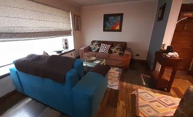 Venta Casa 2 pisos en Villa El Bosque