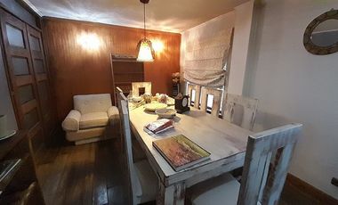 Venta Casa 2 pisos en Villa El Bosque