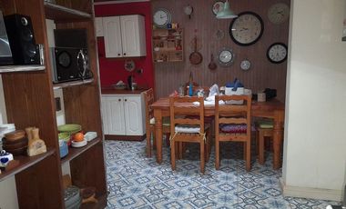 Venta Casa 2 pisos en Villa El Bosque