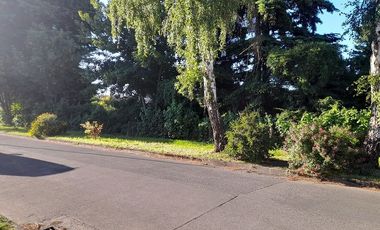 Venta Casa 2 pisos en Villa El Bosque