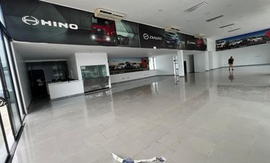 terreno comercial de alquiler en manta av.4nov 3825m2