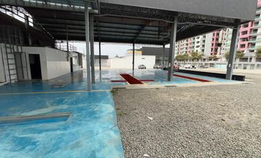 terreno comercial de alquiler en manta av.4nov 3825m2