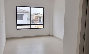 En venta lujosa y moderna casa en Isla Celeste, etapa Estribor, via a Samborondon