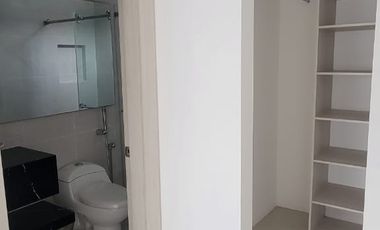 En venta lujosa y moderna casa en Isla Celeste, etapa Estribor, via a Samborondon