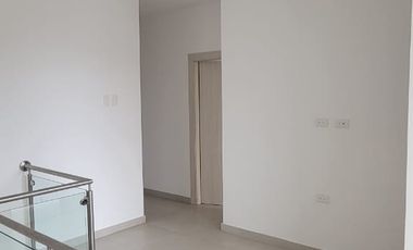 En venta lujosa y moderna casa en Isla Celeste, etapa Estribor, via a Samborondon
