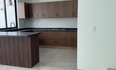 CASA EN VENTA PONTEVEDRA NORTE, ZAPOPAN JALISCO.