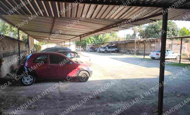 RENTA DE TERRENO COMERCIAL GRANDE EN ABASOLO, GTO. ZONA CENTRO. A CUADRA Y MEDIA DEL JARDÍN PRINCIPAL.