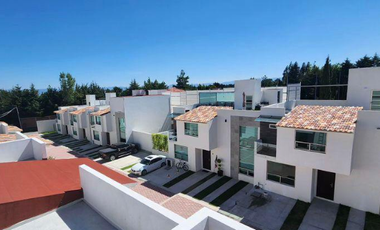 VENTA DE CASA NUEVA EN TOLUCA - CACALOMACAN