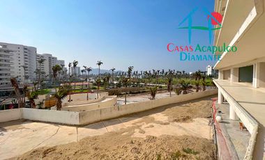 ¡Gran oportunidad! Departamento de playa para restaurar. Con vista lateral al mar