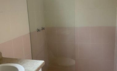 CASA DE RENTA ALQUILER EN CUMBAYA CON GENERADOR ELÉCTRICO SILENCIOSO