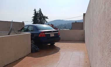 Casa En Atizapán,, 4 recamaras 2 Baños, a 3 calles de Av. Adolfo López Mateos