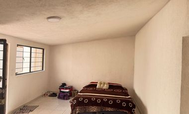 Casa En Atizapán,, 4 recamaras 2 Baños, a 3 calles de Av. Adolfo López Mateos
