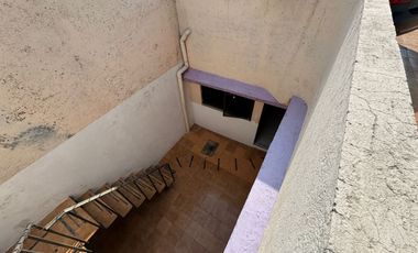 Casa En Atizapán,, 4 recamaras 2 Baños, a 3 calles de Av. Adolfo López Mateos