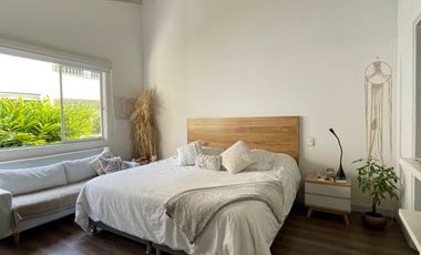 CASA DE 2 NIVELES EN VENTA, POBLADO SAN LUCAS