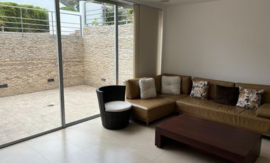CASA 3 DORMOTRIOS ESTILO MODERNO