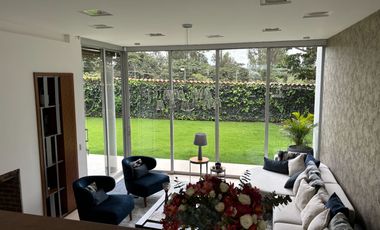 CASA 3 DORMOTRIOS ESTILO MODERNO
