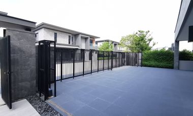 Lake legend Bangna-Suvarnabhumi: 214.20sqwah 563sqm. 4bed 4bath by the lake 99,000,000 Am: 065619----