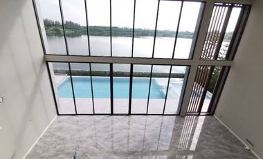 Lake legend Bangna-Suvarnabhumi: 214.20sqwah 563sqm. 4bed 4bath by the lake 99,000,000 Am: 065619----