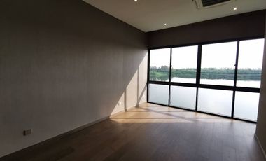Lake legend Bangna-Suvarnabhumi: 214.20sqwah 563sqm. 4bed 4bath by the lake 99,000,000 Am: 065619----