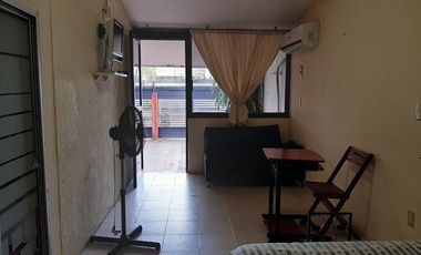 pequeño loft amueblado