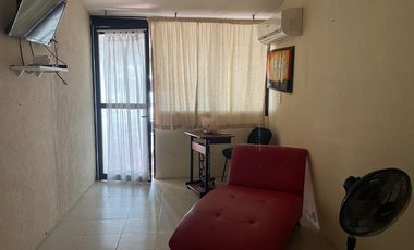 pequeño loft amueblado