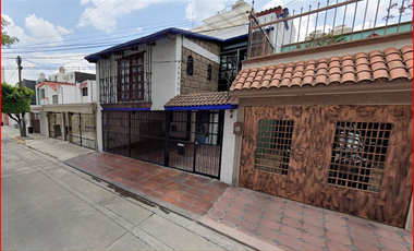 CASA EN VENTA EN VALLE DORADO TLALNEPANTLA, EDO DE MEX.