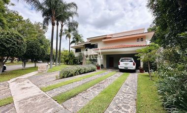 SE VENDE CASA EN VALLE REAL