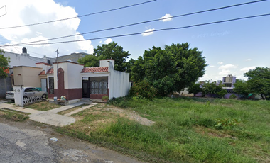 SF- CASA EN VENTA EN COLINAS DEL PARQUE