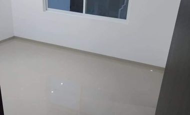 VENTA DE CASA EN PORTÓN DE SANTA CLARA