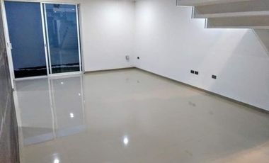 VENTA DE CASA EN PORTÓN DE SANTA CLARA